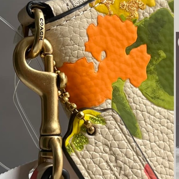 Coach Small Wristlet with Floral Print - Picture 9 of 12